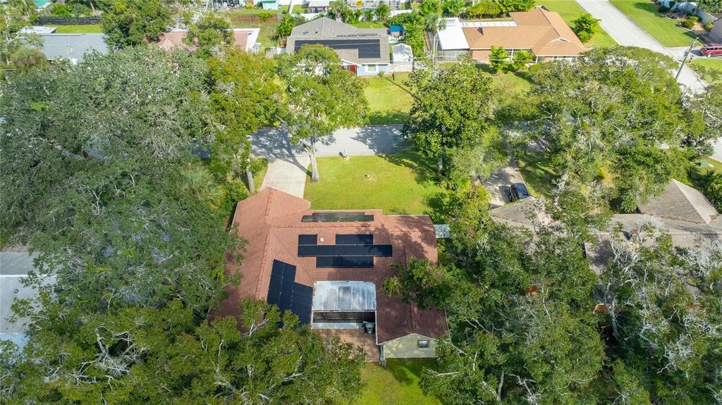 Image 38 of property listing at 800 W RIVER OAK DRIVE, Ormond Beach, FL 32174