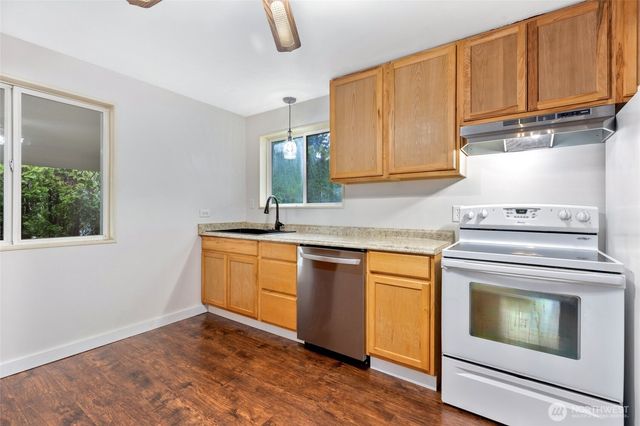 6202 60th Street SE, Snohomish, WA 98290