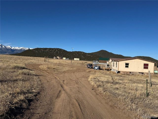 3 Beth Ln, Westcliffe, CO 81252