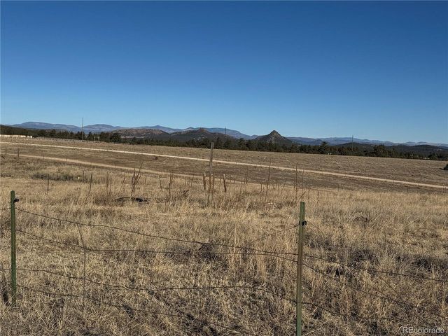 3 Beth Ln, Westcliffe, CO 81252