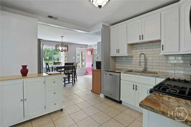 26 Arthur Circle, Savannah, GA 31406