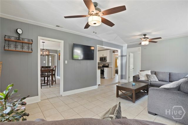 26 Arthur Circle, Savannah, GA 31406