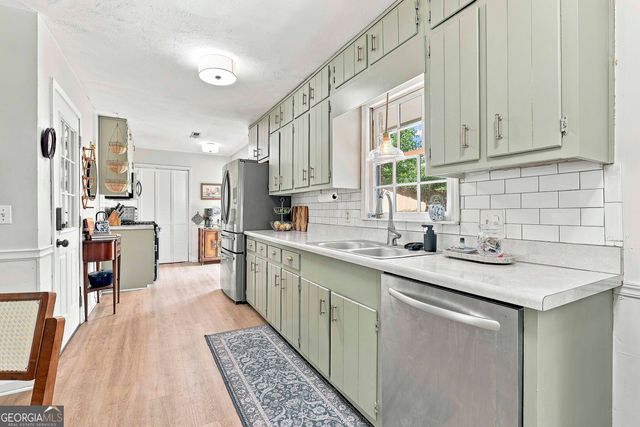 20 Willow Court, Newnan, GA 30263