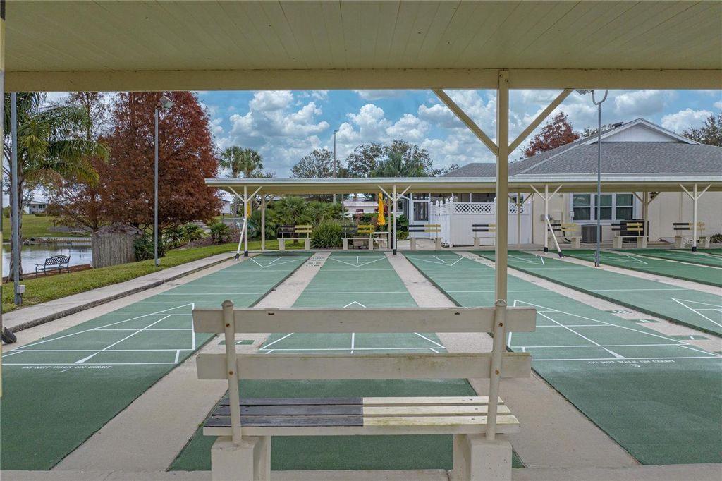 Image 28 of property listing at 6114 GRAND OAKS DRIVE SE, Winter Haven, FL 33884