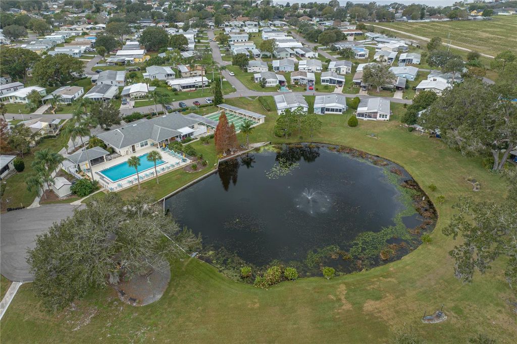 Image 38 of property listing at 6114 GRAND OAKS DRIVE SE, Winter Haven, FL 33884