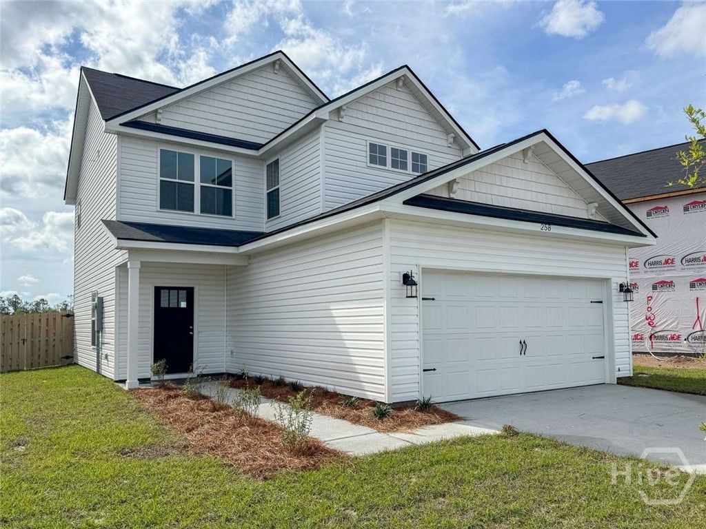 34 Medler Court NE, Ludowici, GA 31316