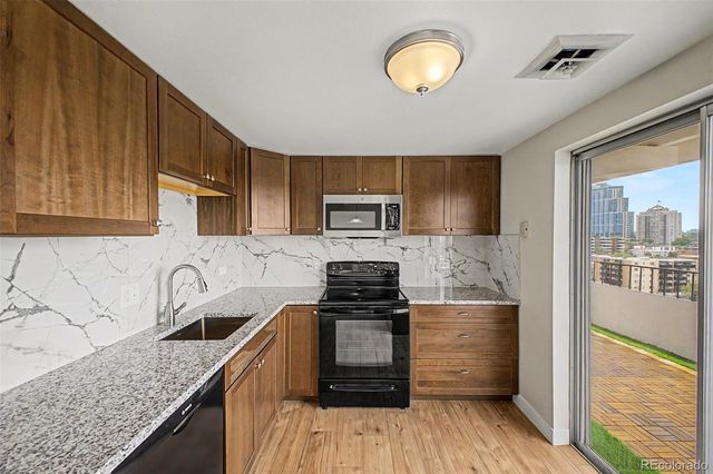 130 N Pearl Street 1103, Denver, CO 80203