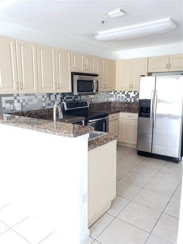 11202 NW 83rd St 211, Doral, FL 33178