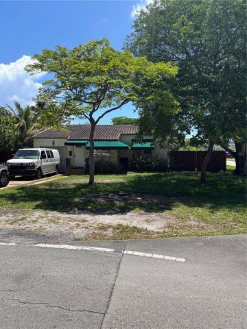 1501 N 16th Ct, Hollywood, FL 33020