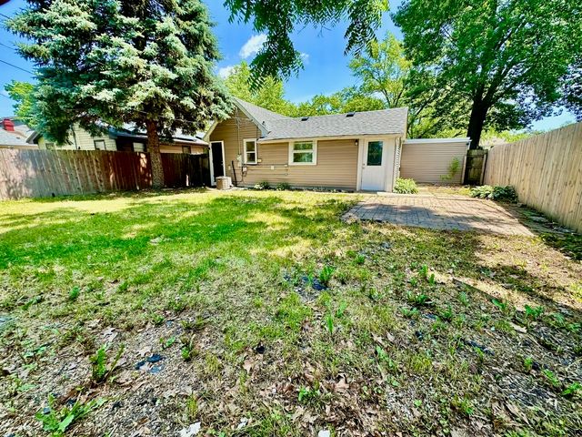 308 N Clifton Avenue, Elgin, IL 60123