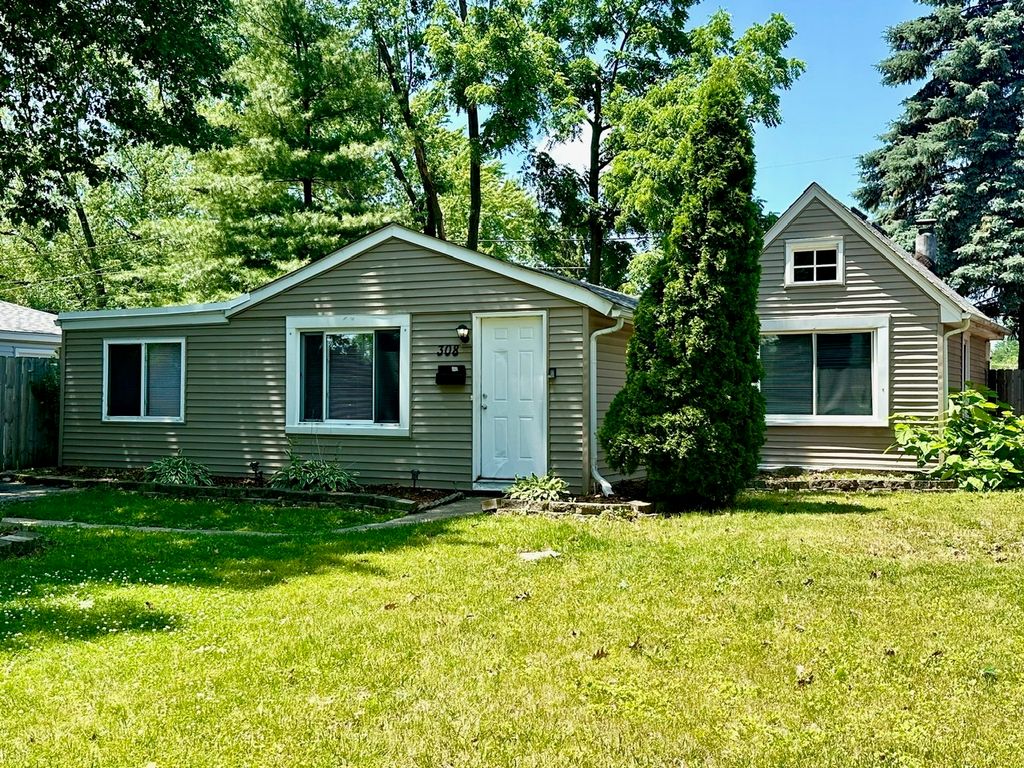 308 N Clifton Avenue, Elgin, IL 60123