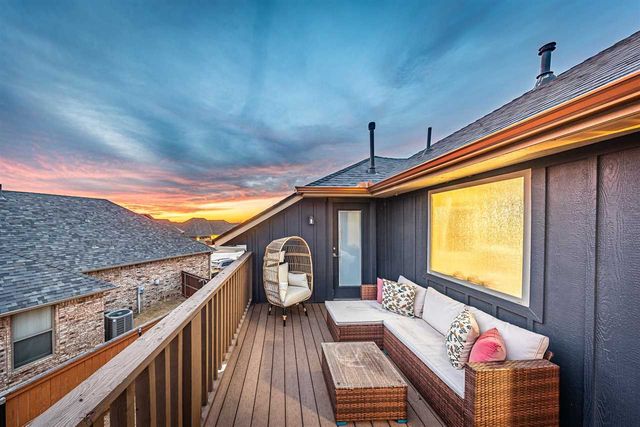 1129 NE Scissortail Dr, Lawton, OK 73507