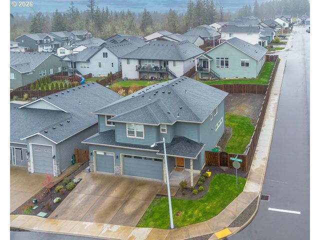 1729 Ne CASCADIA RIDGE Dr, Estacada, OR 97023