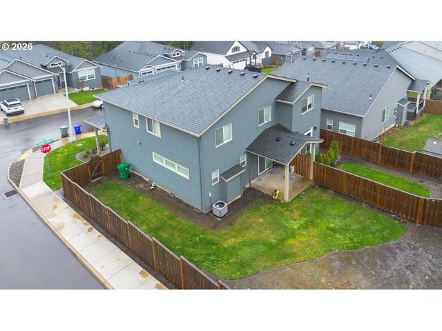 1729 Ne CASCADIA RIDGE Dr, Estacada, OR 97023