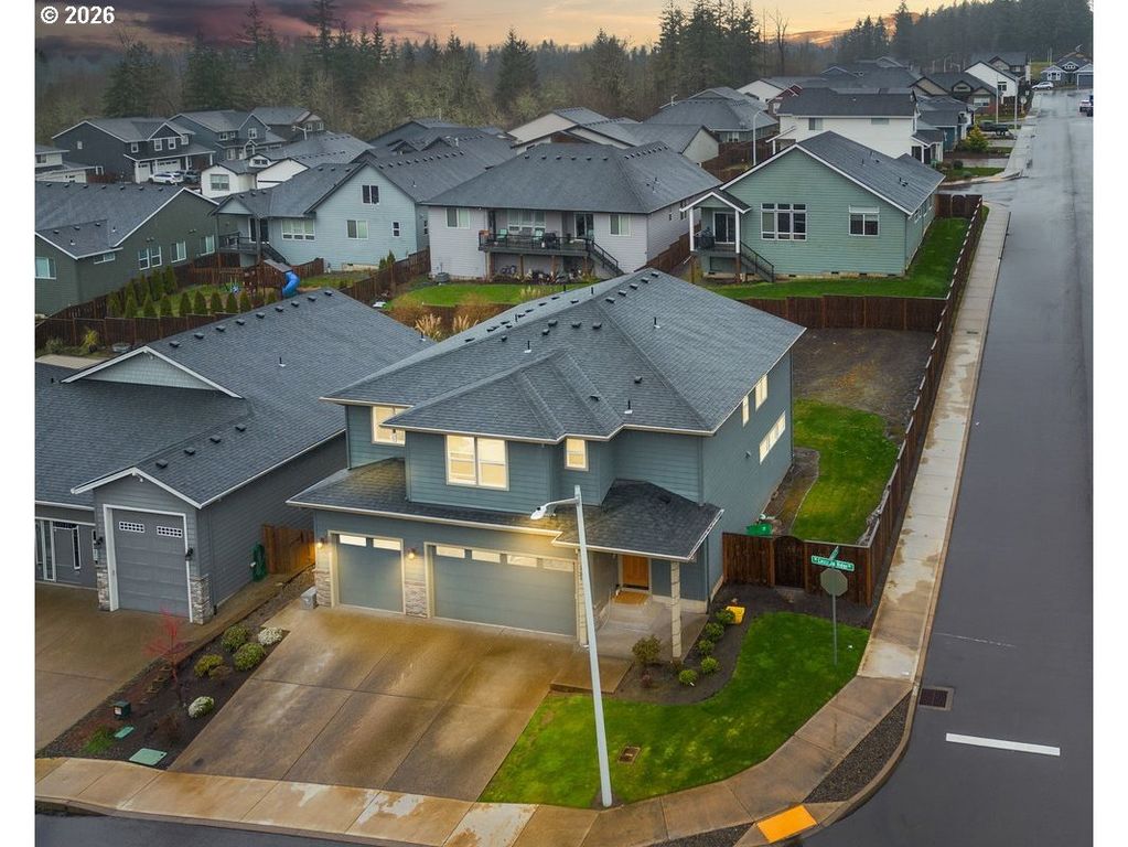 1729 Ne CASCADIA RIDGE Dr, Estacada, OR 97023