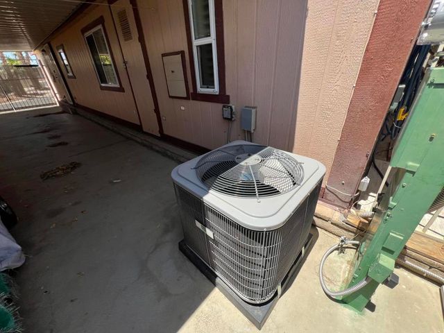 69250 Parkside Drive, Desert Hot Springs, CA 92241