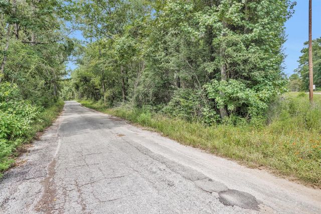 Lot 20 E Double Creek Road, Willis, TX 77378
