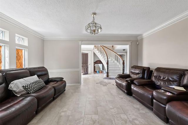 11302 Hylander Drive, Houston, TX 77070