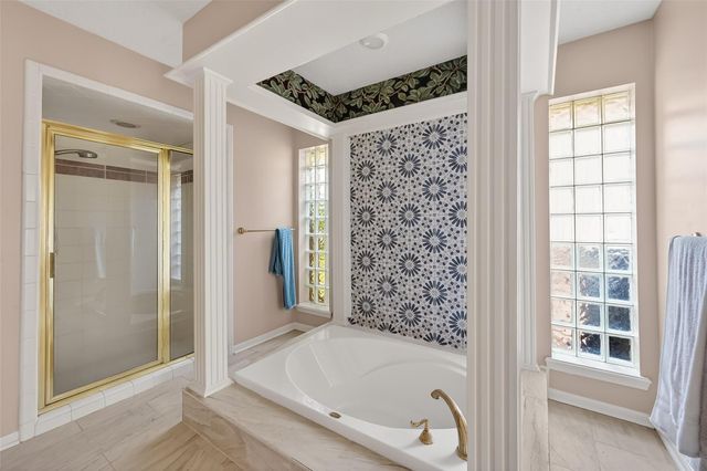 11302 Hylander Drive, Houston, TX 77070