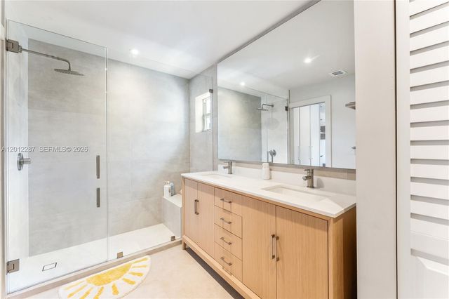 8763 SW 61st Pl, Pinecrest, FL 33156