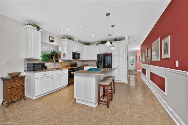 24819 Rio Villa Lakes CIR, Punta Gorda, FL 33950