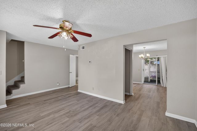 2658 TROLLIE Lane 1, Jacksonville, FL 32211