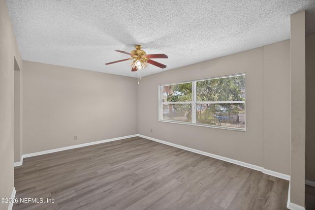 2658 TROLLIE Lane 1, Jacksonville, FL 32211