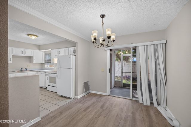 2658 TROLLIE Lane 1, Jacksonville, FL 32211