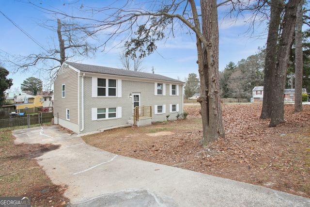 216 Scarsdale Drive, Riverdale, GA 30274