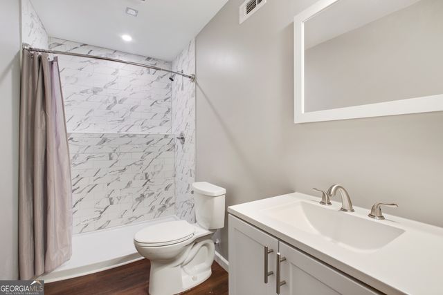 216 Scarsdale Drive, Riverdale, GA 30274