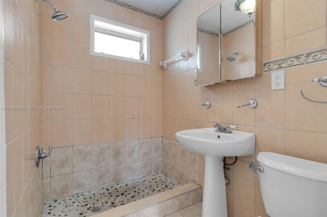 1101 SW 17th Ave 0, Miami, FL 33135