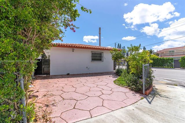 1101 SW 17th Ave 0, Miami, FL 33135