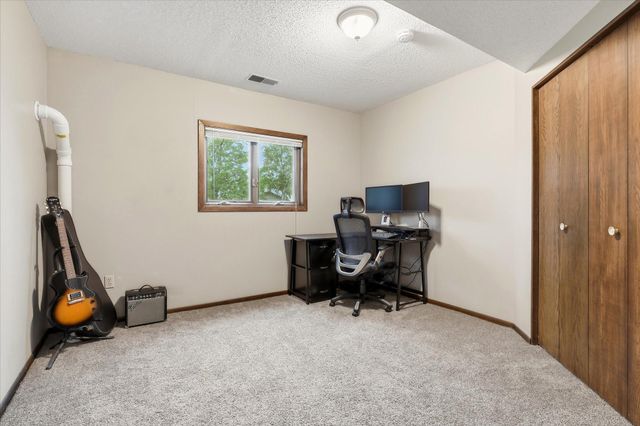 7160 Imperial Avenue S, Cottage Grove, MN 55016