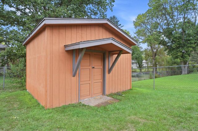 7160 Imperial Avenue S, Cottage Grove, MN 55016