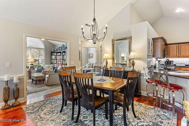 109 Essex Place, Southern Pines, NC 28387