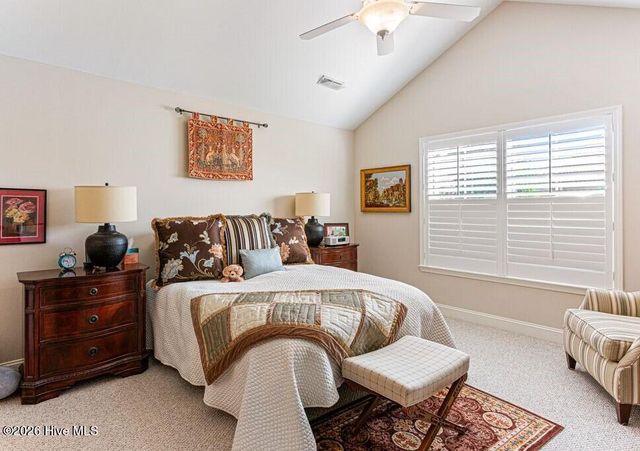 109 Essex Place, Southern Pines, NC 28387