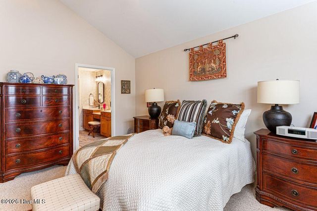 109 Essex Place, Southern Pines, NC 28387