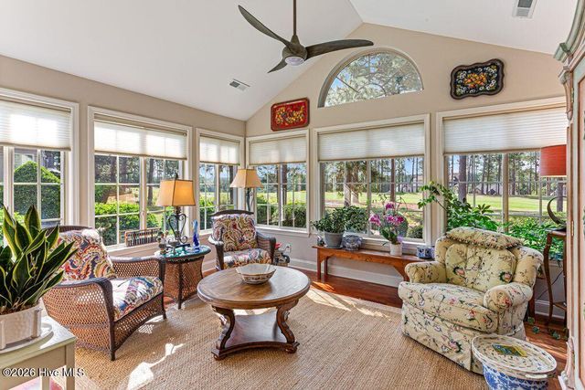 109 Essex Place, Southern Pines, NC 28387