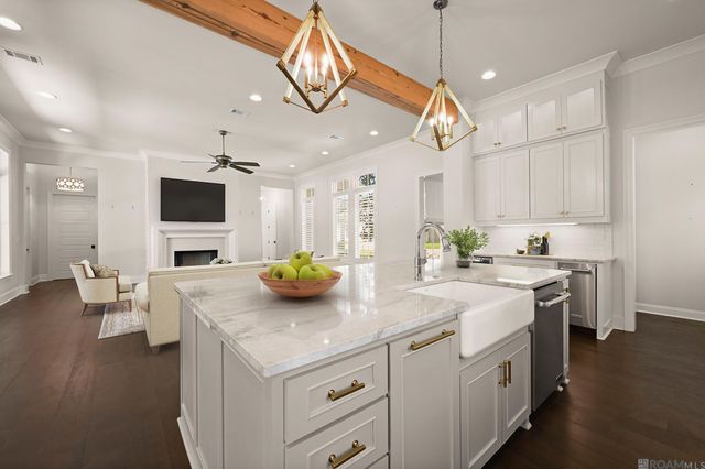 4853 Inniswold Oaks Dr, Baton Rouge, LA 70809