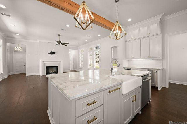 4853 Inniswold Oaks Dr, Baton Rouge, LA 70809