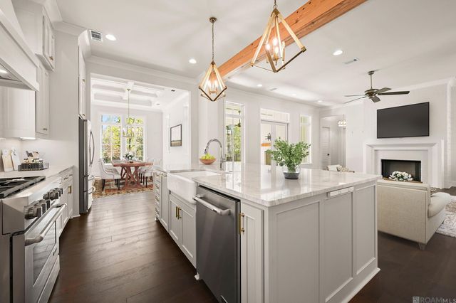 4853 Inniswold Oaks Dr, Baton Rouge, LA 70809