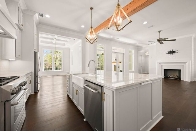 4853 Inniswold Oaks Dr, Baton Rouge, LA 70809