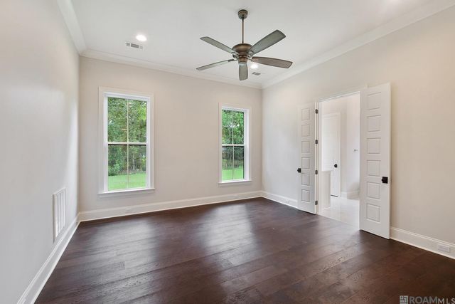 4853 Inniswold Oaks Dr, Baton Rouge, LA 70809