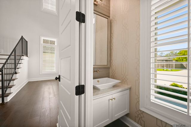 4853 Inniswold Oaks Dr, Baton Rouge, LA 70809