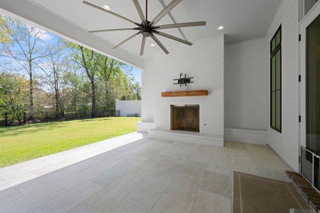 4853 Inniswold Oaks Dr, Baton Rouge, LA 70809