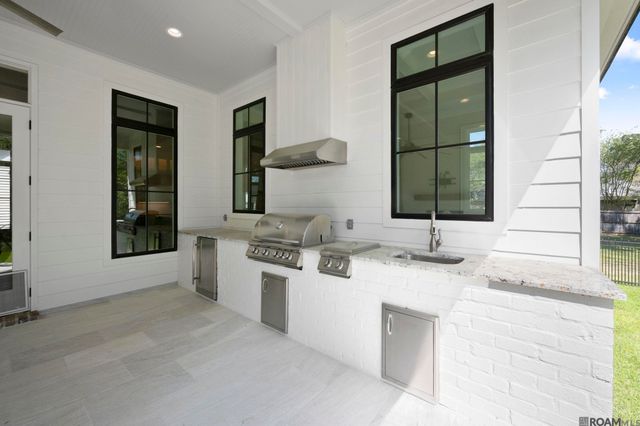 4853 Inniswold Oaks Dr, Baton Rouge, LA 70809