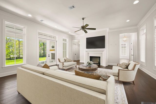 4853 Inniswold Oaks Dr, Baton Rouge, LA 70809