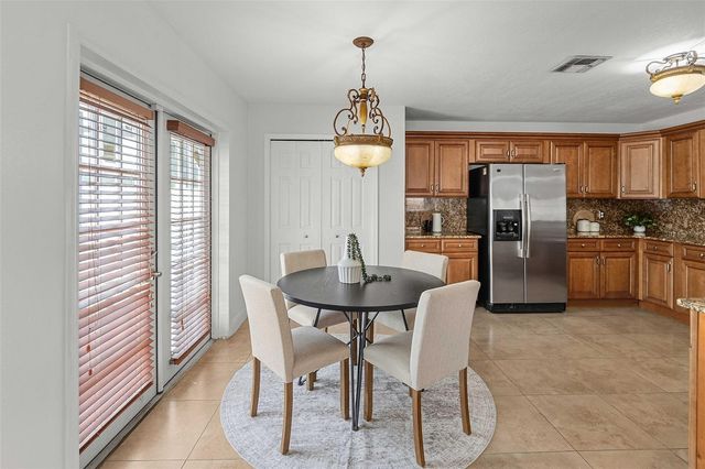 1424 AGUACATE COURT, Orlando, FL 32837