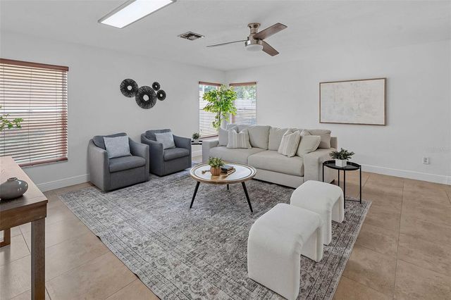 1424 AGUACATE COURT, Orlando, FL 32837