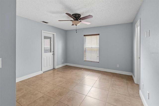 1424 AGUACATE COURT, Orlando, FL 32837